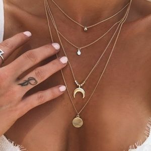 Women necklaces